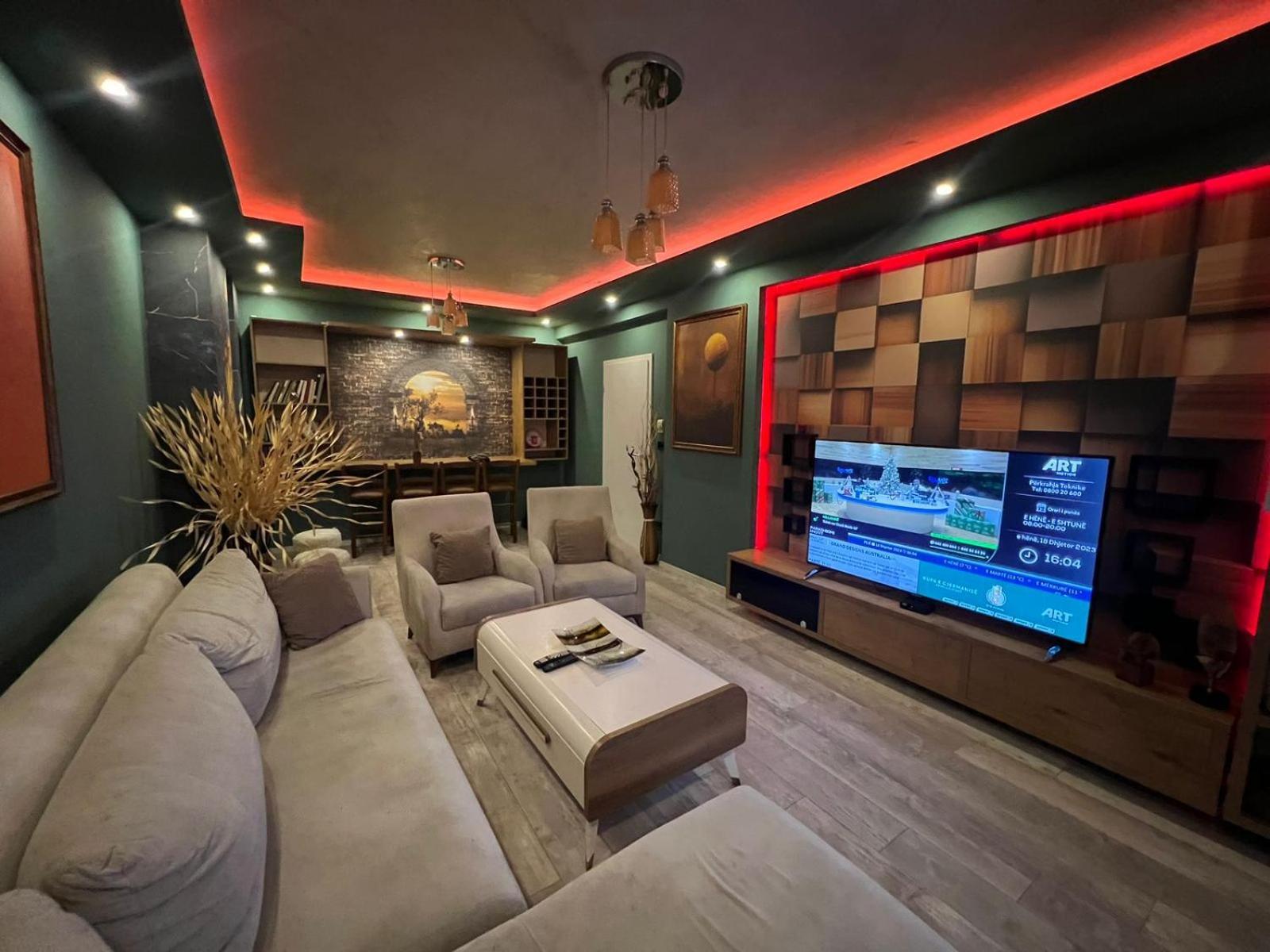 Luxurious Apartment With City View Prishtinë Luaran gambar